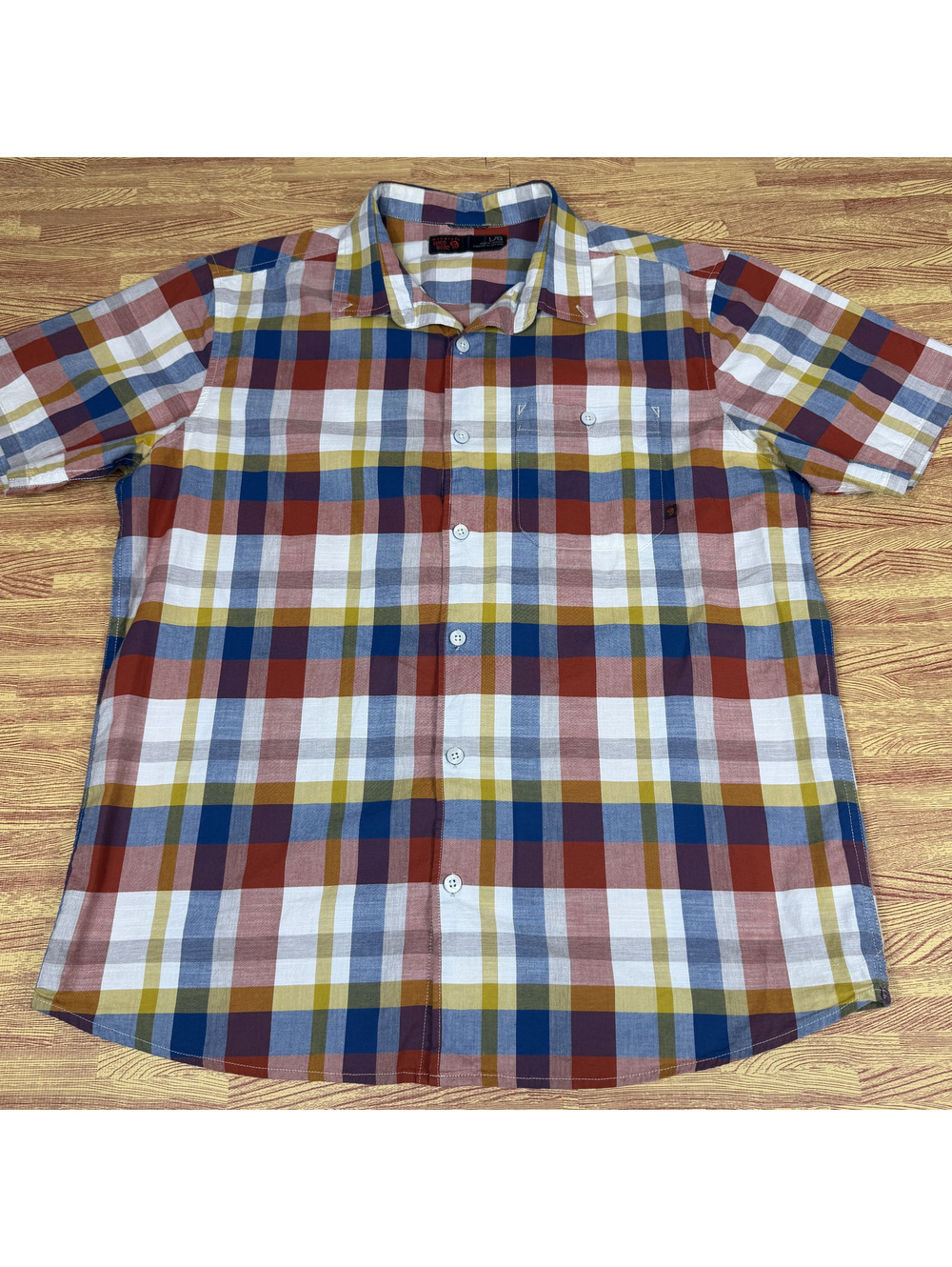 Mountain Hardwear Plaid Short Sleeve Button Front Shirt